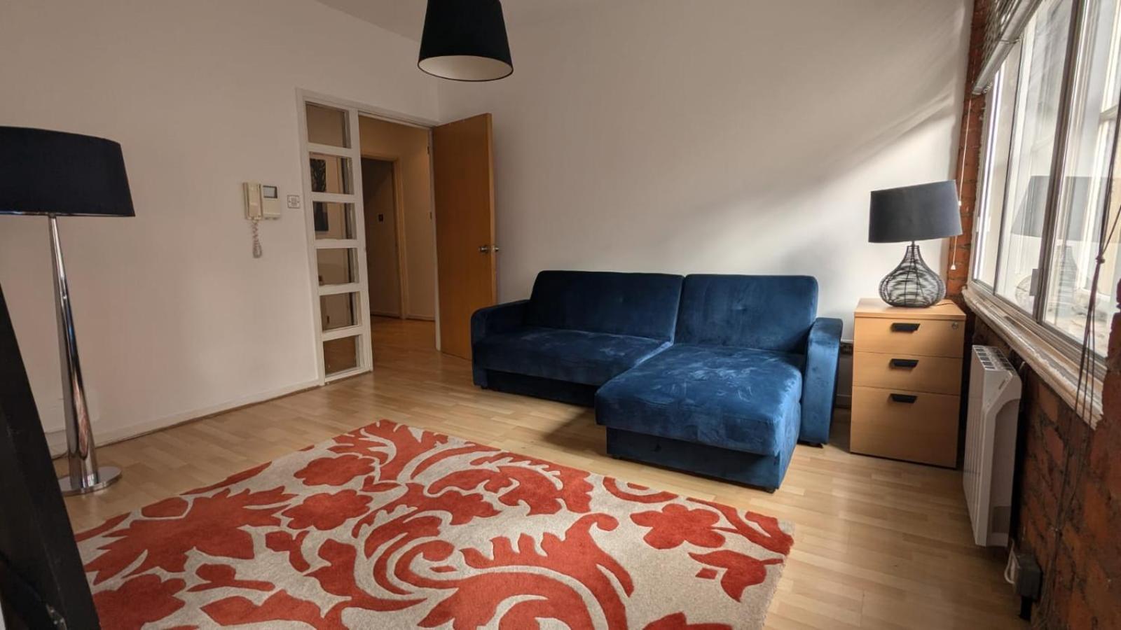 Spacious 2 Bed Apartment In Manchester City Centre ภายนอก รูปภาพ